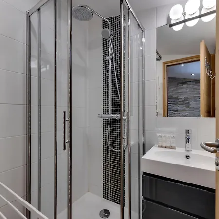 公寓 Duplex Renove 3 Chambres, Skis Aux Pieds, Val Claret, 6-8 Pers - Fr-1-641-77 蒂涅